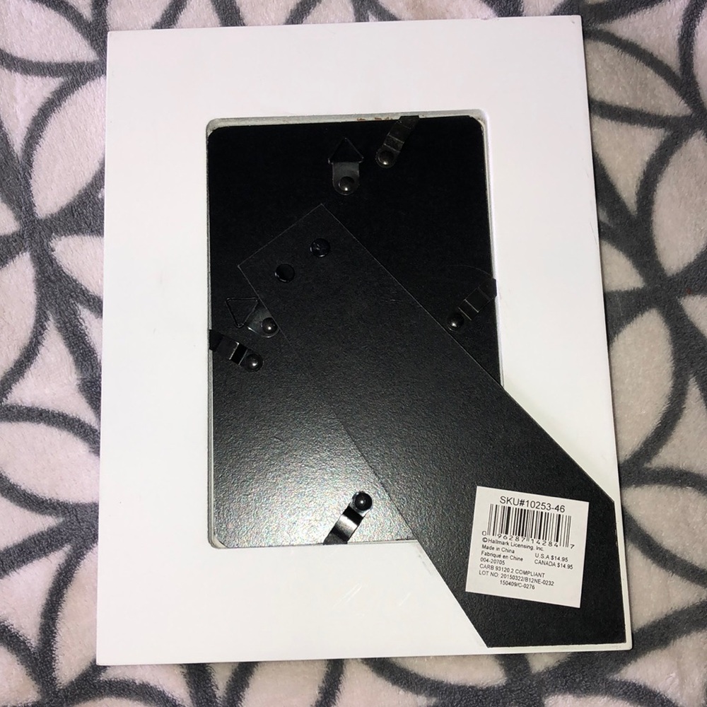 ❤️ New Hallmark Love Frame ❤️ - Picture 2 of 6